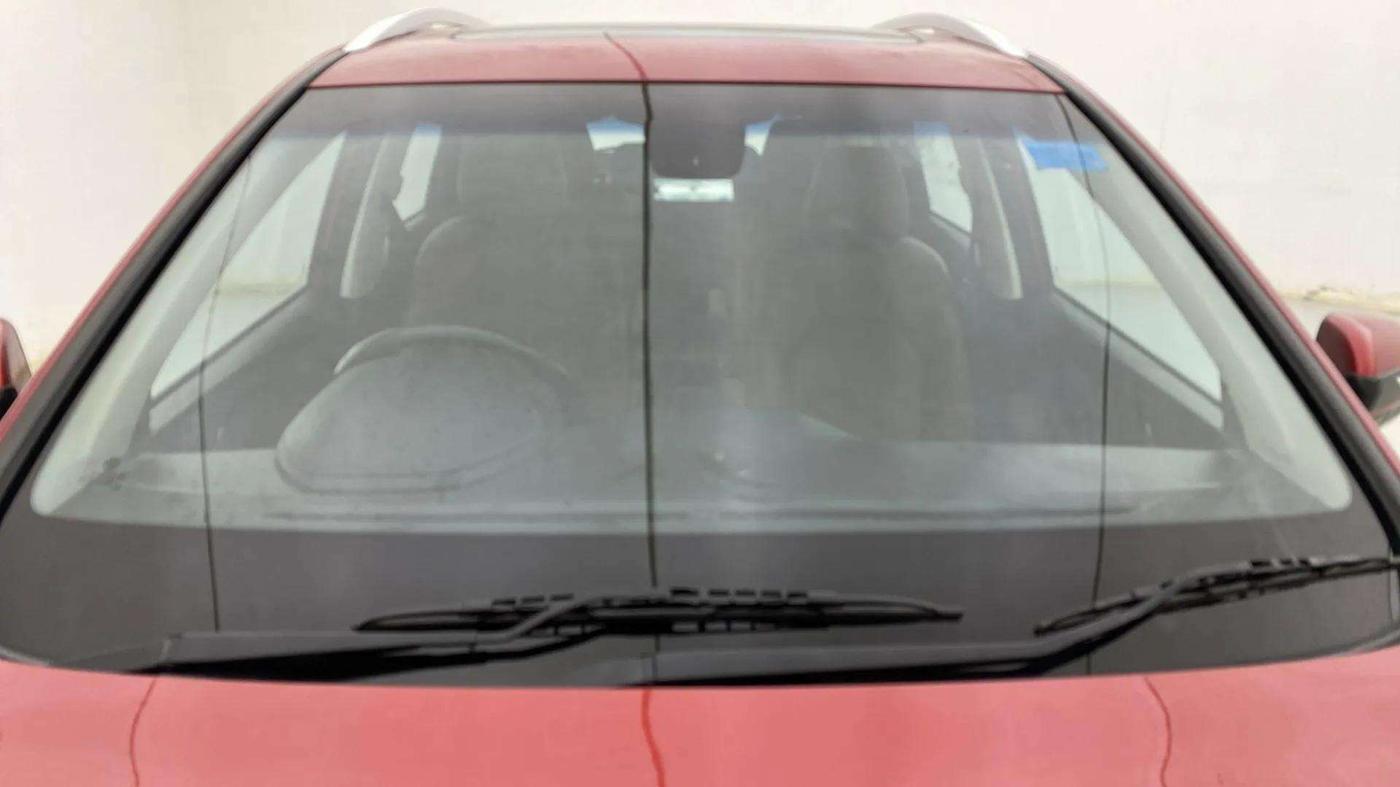 2020 MG HECTOR PLUS SHARP 1.5 PETROL TURBO DCT 6-STR, Petrol, Automatic, 15,665 km, Front Windshield