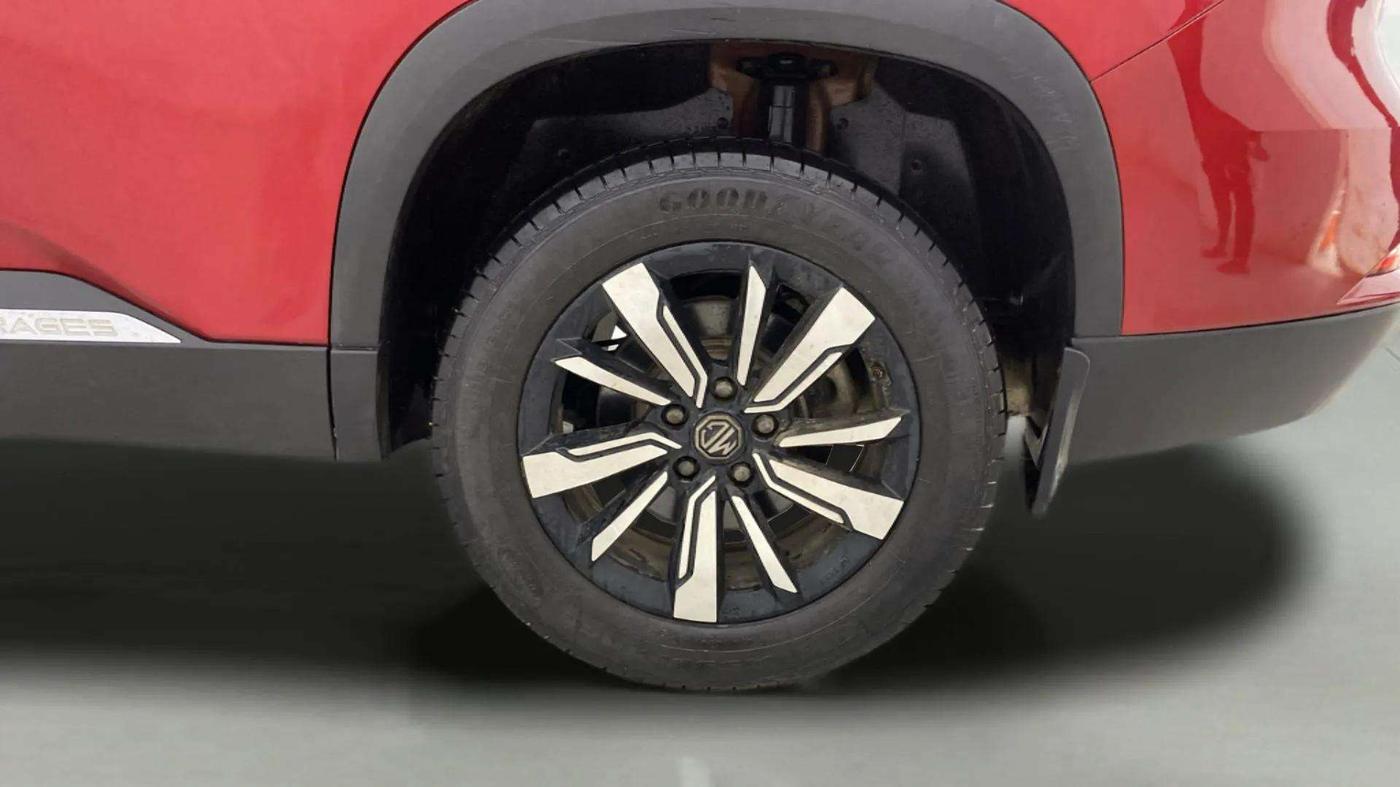 2020 MG HECTOR PLUS SHARP 1.5 PETROL TURBO DCT 6-STR, Petrol, Automatic, 15,665 km, Left Rear Wheel