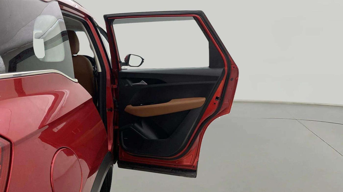 2020 MG HECTOR PLUS SHARP 1.5 PETROL TURBO DCT 6-STR, Petrol, Automatic, 15,665 km, RHS Rear Door