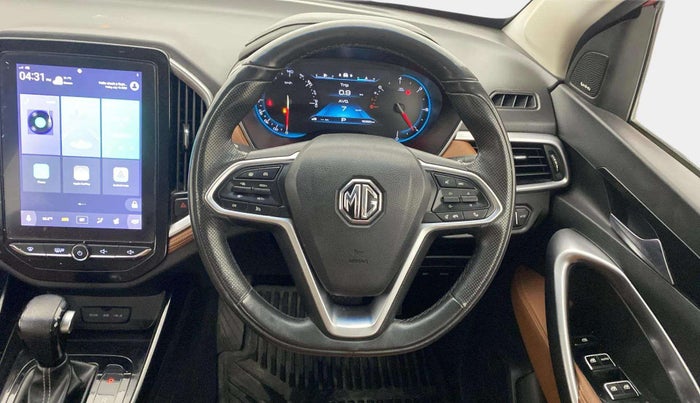 2020 MG HECTOR PLUS SHARP 1.5 PETROL TURBO DCT 6-STR, Petrol, Automatic, 15,320 km, Steering Wheel Close Up