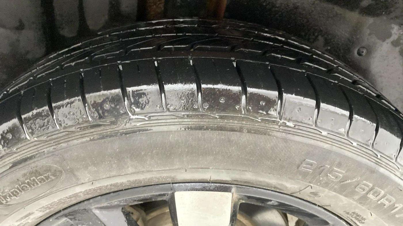 2020 MG HECTOR PLUS SHARP 1.5 PETROL TURBO DCT 6-STR, Petrol, Automatic, 15,665 km, Right Rear Tyre Tread