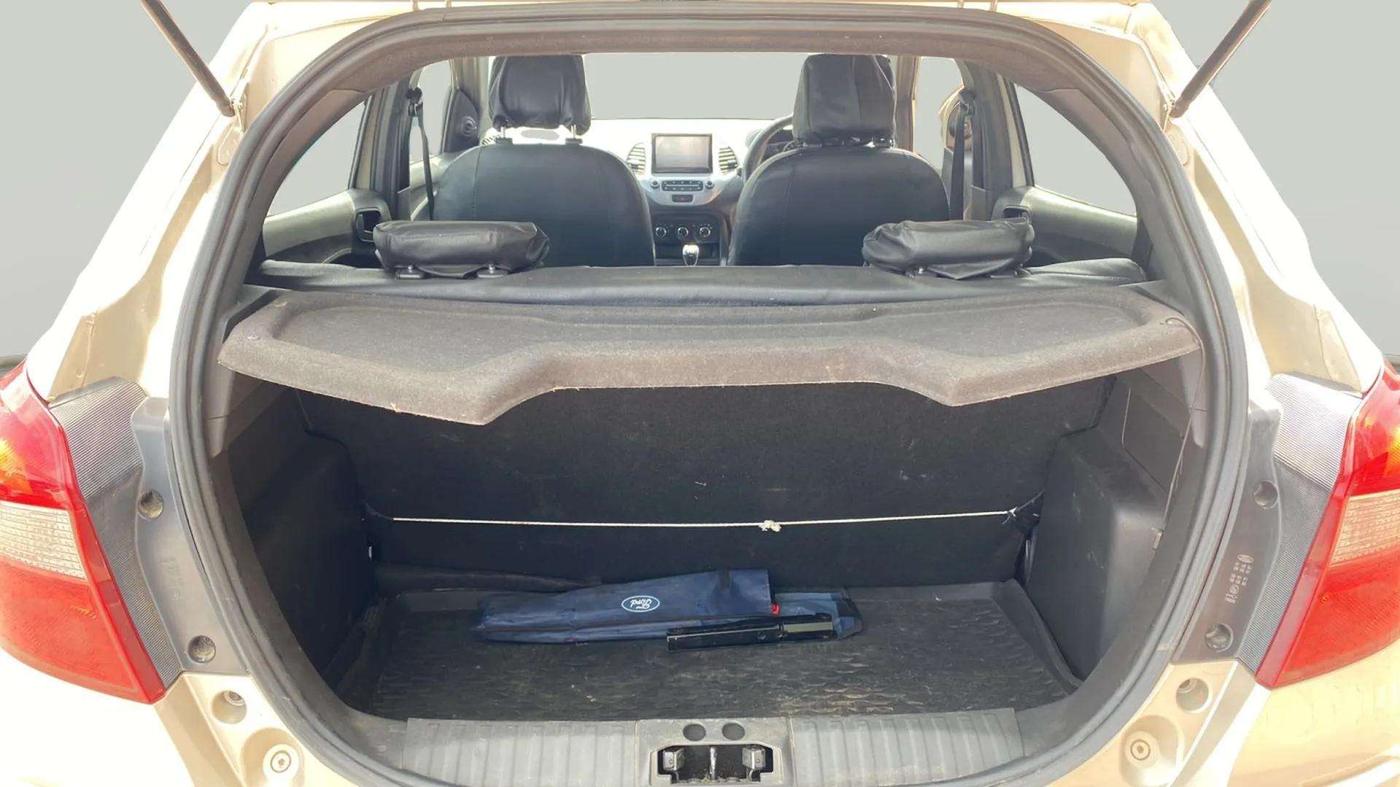 2018 Ford FREESTYLE TREND 1.2 PETROL, Petrol, Manual, 36,019 km, Boot Inside