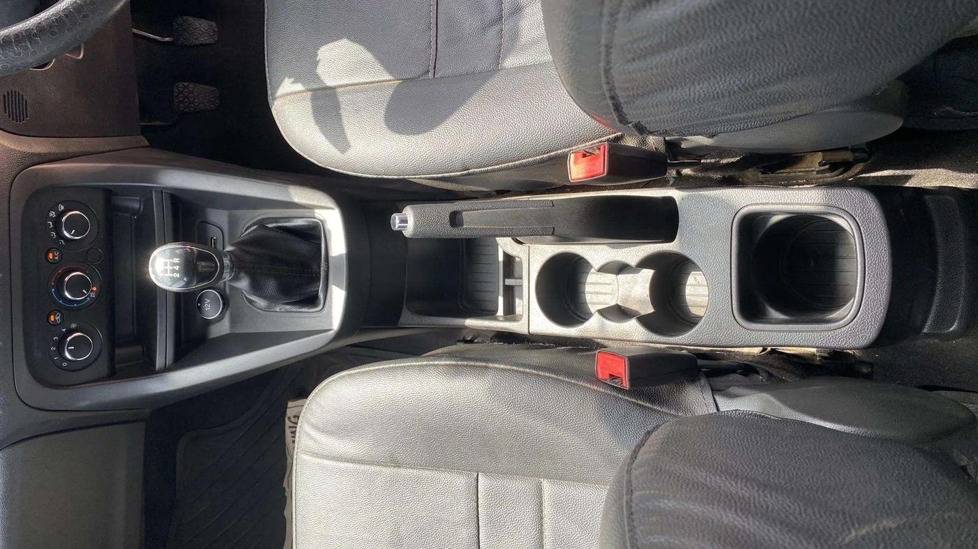 2018 Ford FREESTYLE TREND 1.2 PETROL, Petrol, Manual, 36,019 km, Gear Lever