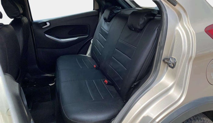 2018 Ford FREESTYLE TREND 1.2 PETROL, Petrol, Manual, 36,019 km, Right Side Rear Door Cabin