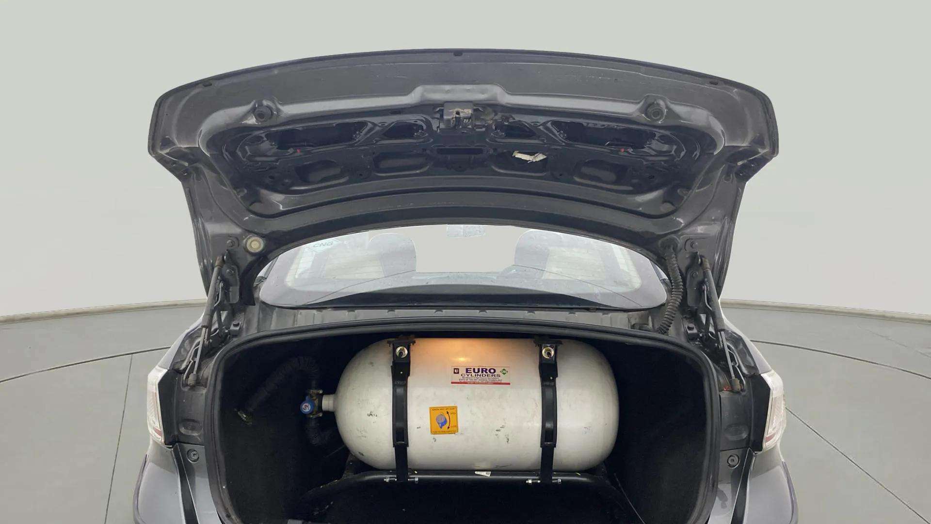 Boot-Open-Top-Half-View-43