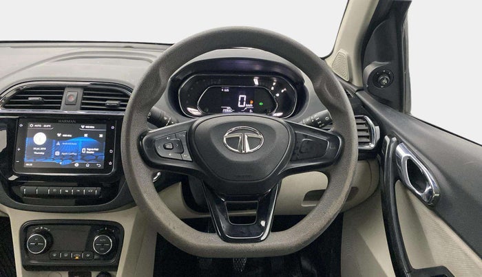 2022 Tata TIGOR XZ PLUS CNG, CNG, Manual, 23,368 km, Steering Wheel Close Up