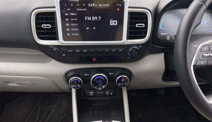 2023 Hyundai VENUE SX 1.0 (O) TURBO IMT, Petrol, Manual, 16,784 km, Air Conditioner