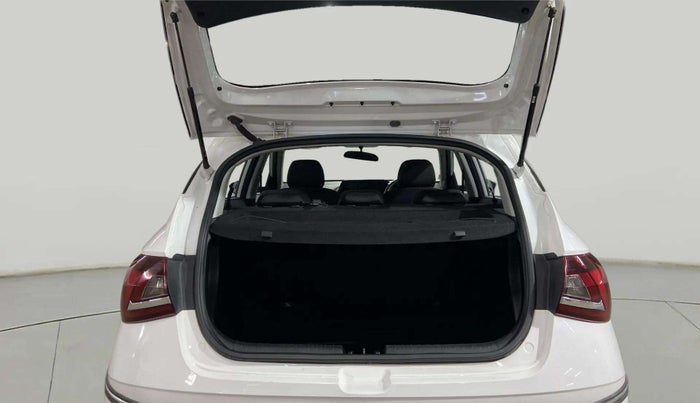 2023 Hyundai NEW I20 Sportz 1.2 IVT, Petrol, Automatic, 13,310 km, Boot Open Zoomed View