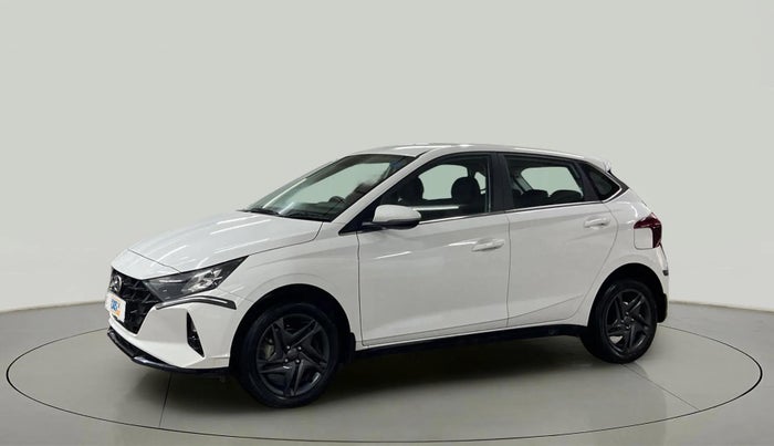 2023 Hyundai NEW I20 Sportz 1.2 IVT, Petrol, Automatic, 13,310 km, Left Front Diagonal