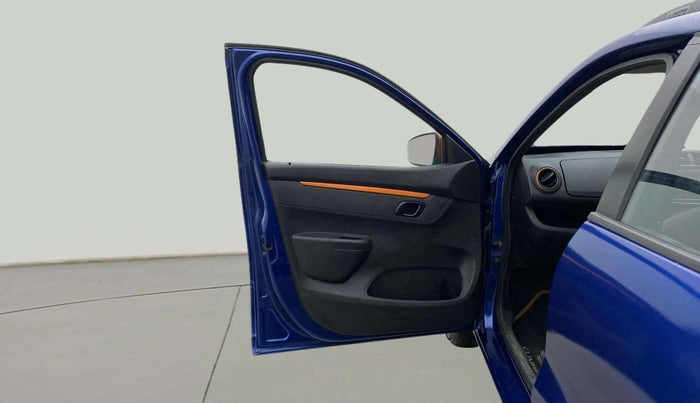 2019 Renault Kwid CLIMBER 1.0 AMT, Petrol, Automatic, 34,215 km, LHS Front Door