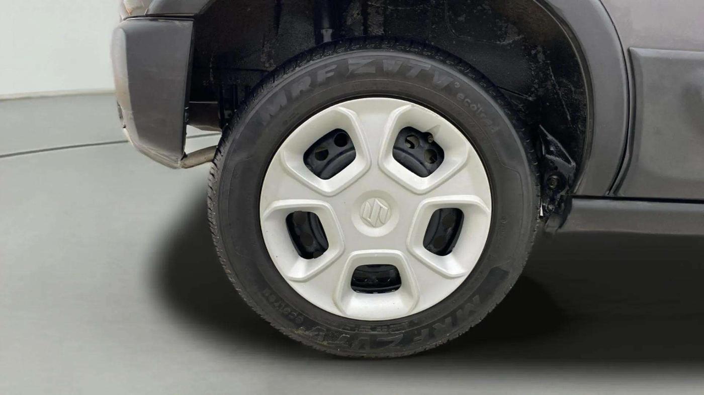 2019 Maruti S PRESSO VXI+, Petrol, Manual, 32,767 km, Right Rear Wheel
