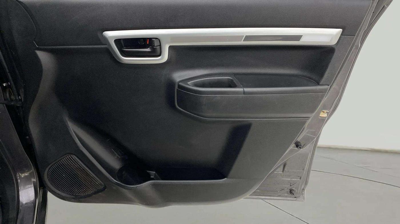 2019 Maruti S PRESSO VXI+, Petrol, Manual, 32,767 km, Driver Side Door Panels Control