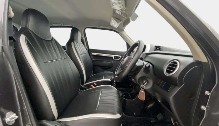 2019 Maruti S PRESSO VXI+, Petrol, Manual, 32,767 km, Right Side Front Door Cabin