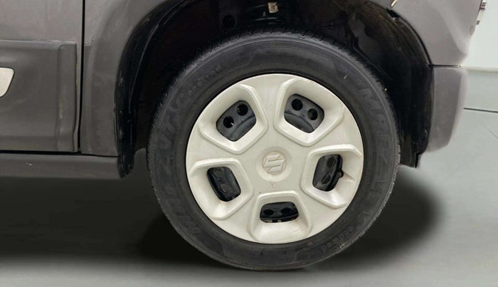 2019 Maruti S PRESSO VXI+, Petrol, Manual, 32,767 km, Right Front Wheel