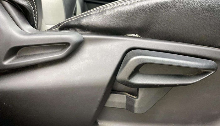 2022 Tata Tiago XZA PETROL, Petrol, Automatic, 34,573 km, Driver Side Adjustment Panel