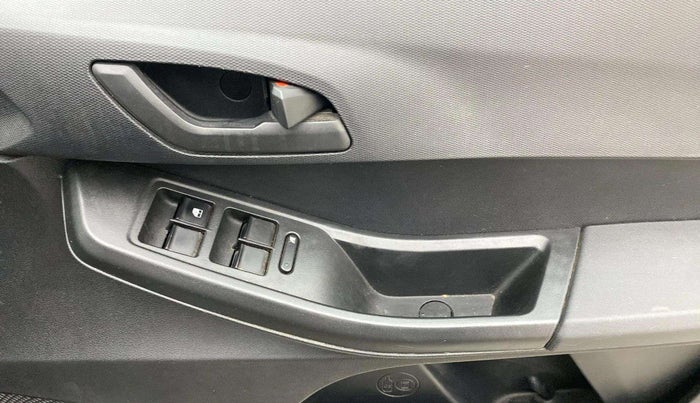 2022 Tata Tiago XZA PETROL, Petrol, Automatic, 34,573 km, Driver Side Door Panels Control