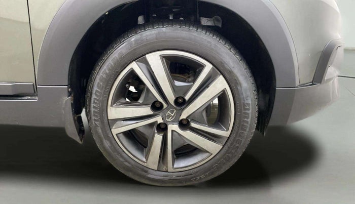 2022 Tata Tiago XZA PETROL, Petrol, Automatic, 34,573 km, Right Front Wheel
