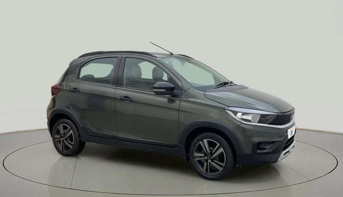 2022 Tata Tiago XZA PETROL, Petrol, Automatic, 34,573 km, Right Front Diagonal