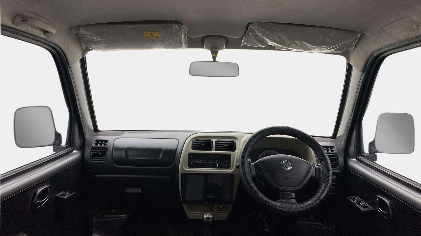 2021 Maruti Eeco 5 STR AC (O), Petrol, Manual, 10,422 km, Dashboard