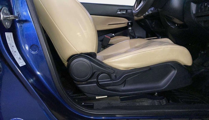 2023 Honda City 1.5L I-VTEC ZX, Petrol, Manual, 30,766 km, Driver Side Adjustment Panel