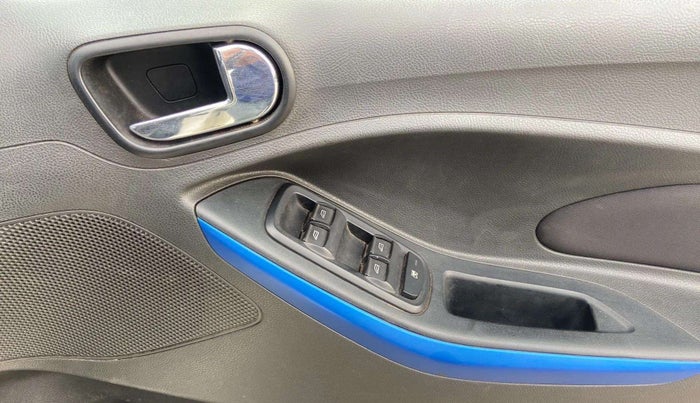 2020 Ford New Figo TITANIUM BLU 1.2 PETROL, Petrol, Manual, 44,105 km, Driver Side Door Panels Control