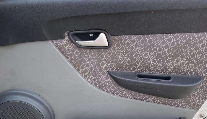 2018 Maruti Alto 800 LXI, Petrol, Manual, 39,700 km, Driver Side Door Panels Control