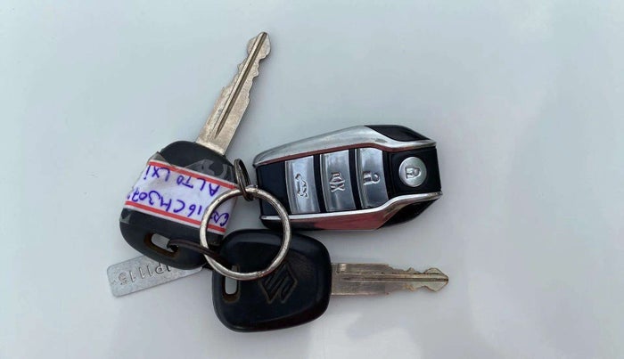 2018 Maruti Alto 800 LXI, Petrol, Manual, 39,700 km, Key Close Up