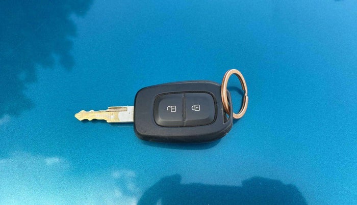 2022 Renault Kwid CLIMBER MT 1.0, Petrol, Manual, 39,809 km, Key Close Up