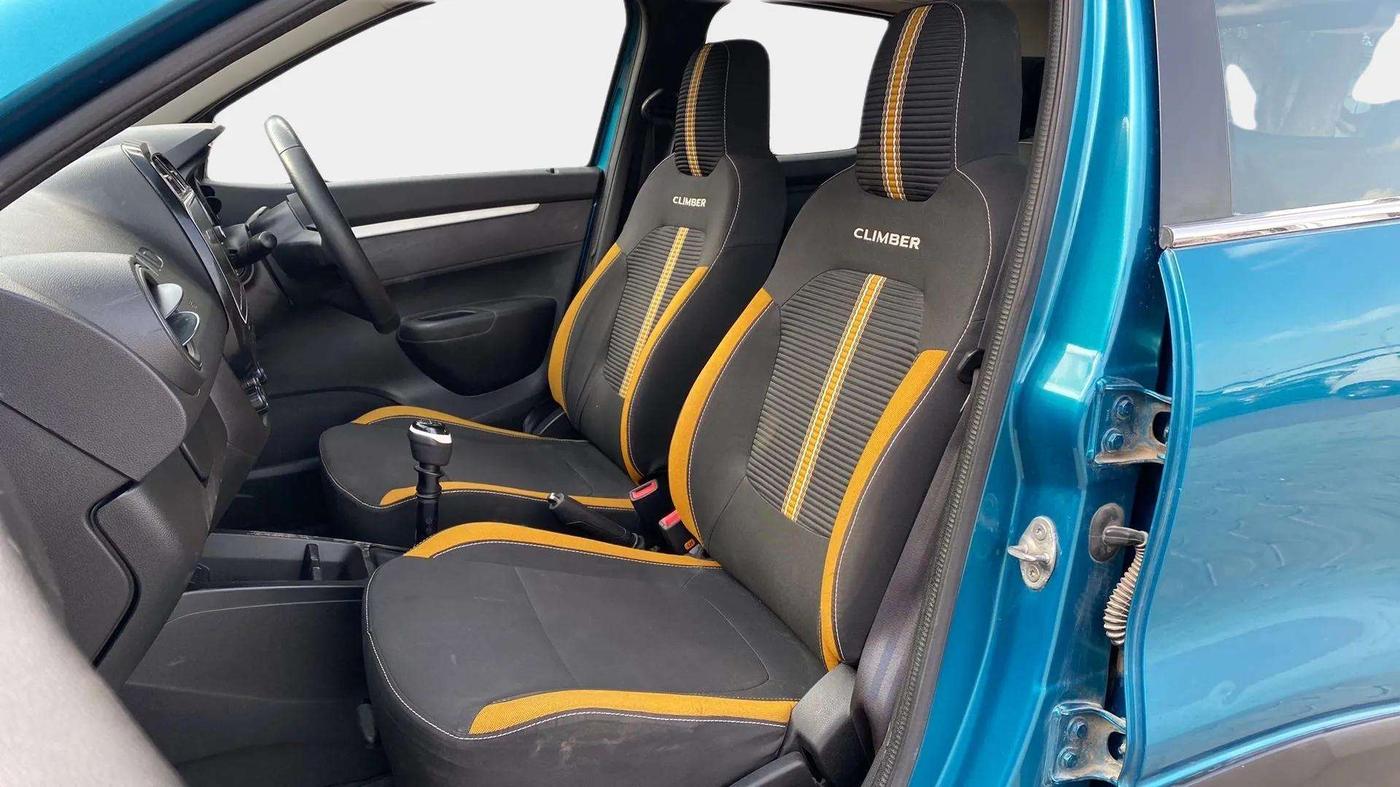 2022 Renault Kwid CLIMBER MT 1.0, Petrol, Manual, 39,812 km, Right Side Front Door Cabin