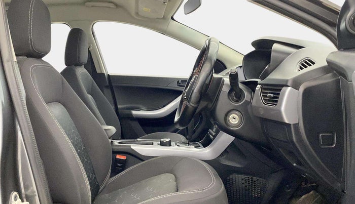 2020 Tata NEXON XMA PETROL, Petrol, Automatic, 81,191 km, Right Side Front Door Cabin