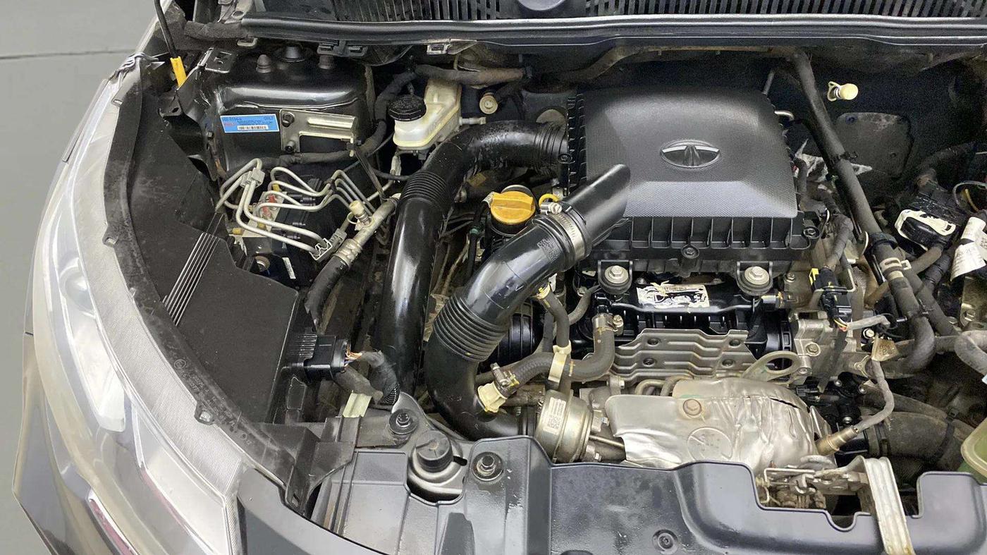 2020 Tata NEXON XMA PETROL, Petrol, Automatic, 81,191 km, Engine View - Right