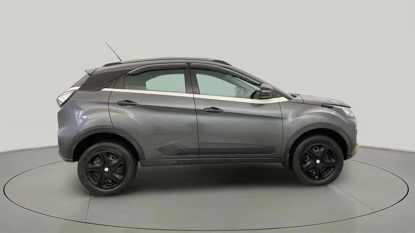 2020 Tata NEXON XMA PETROL, Petrol, Automatic, 81,191 km, Right Side View
