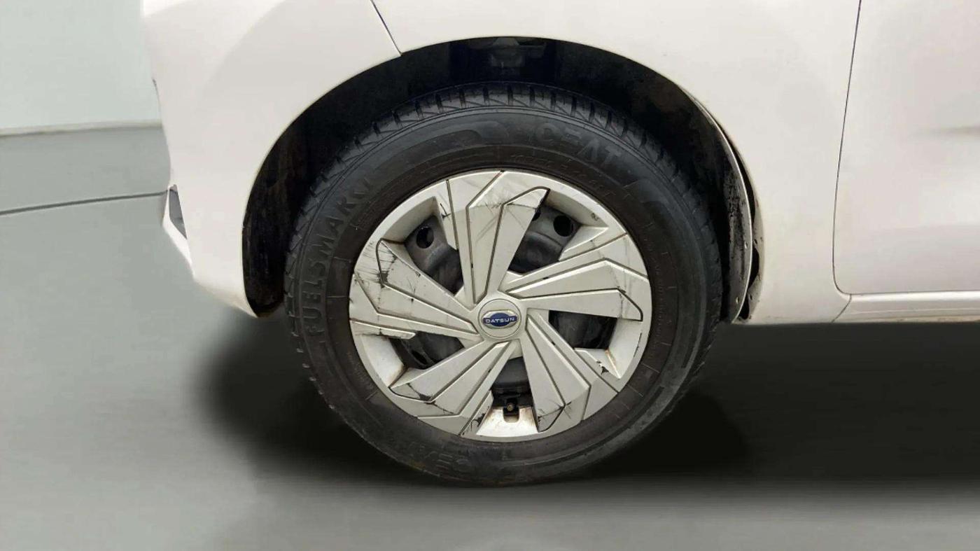 2020 Datsun Redi Go T, Petrol, Manual, 22,415 km, Left Front Wheel