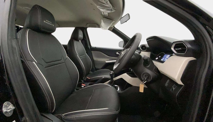 2023 Nissan MAGNITE XL, Petrol, Manual, 8,724 km, Right Side Front Door Cabin