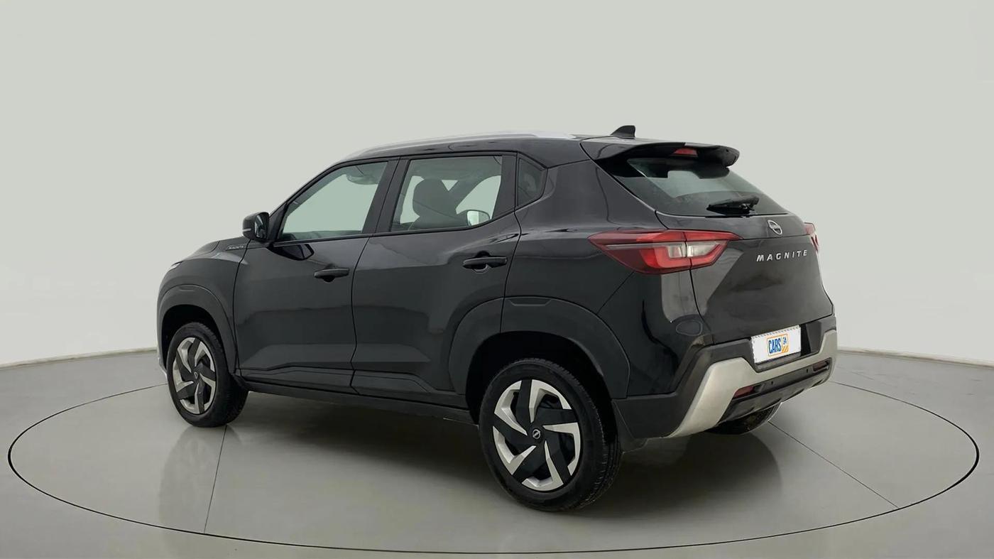 2023 Nissan MAGNITE XL, Petrol, Manual, 8,724 km, Left Back Diagonal