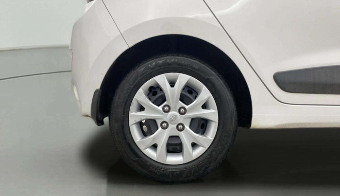 2016 Hyundai Grand i10 SPORTZ 1.2 KAPPA VTVT, Petrol, Manual, 71,085 km, Right Rear Wheel