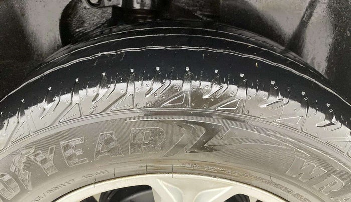2019 Tata Harrier XZ 2.0L, Diesel, Manual, 86,281 km, Left Rear Tyre Tread