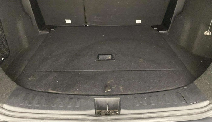 2019 Tata Harrier XZ 2.0L, Diesel, Manual, 86,281 km, Boot Inside