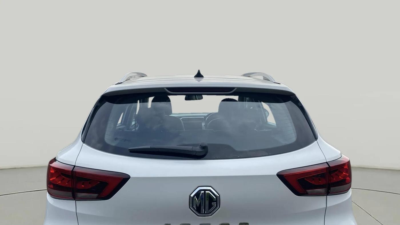 2022 MG ASTOR SUPER 1.5 MT, Petrol, Manual, 67,547 km, Rear Windshield