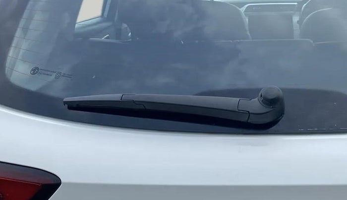 2022 MG ASTOR SUPER 1.5 MT, Petrol, Manual, 67,517 km, Rear Wiper