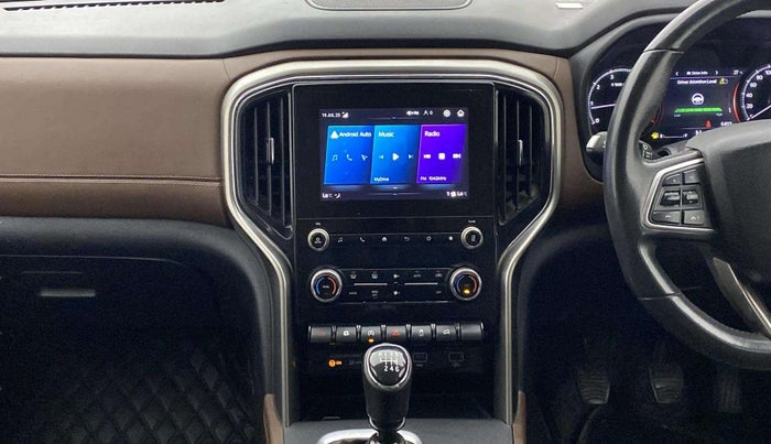 2022 Mahindra SCORPIO-N Z8 L PETROL MT 7 STR, Petrol, Manual, 64,111 km, Air Conditioner