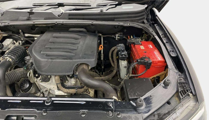 2022 Mahindra SCORPIO-N Z8 L PETROL MT 7 STR, Petrol, Manual, 64,111 km, Engine View - Left