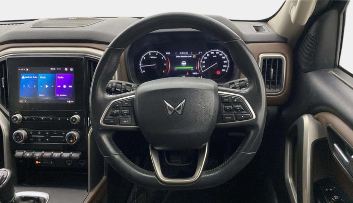 2022 Mahindra SCORPIO-N Z8 L PETROL MT 7 STR, Petrol, Manual, 64,111 km, Steering Wheel Close Up