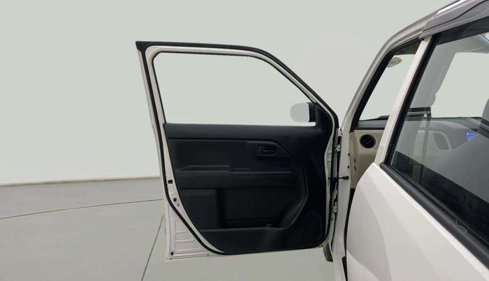 2019 Maruti New Wagon-R LXI CNG 1.0, CNG, Manual, 56,015 km, LHS Front Door
