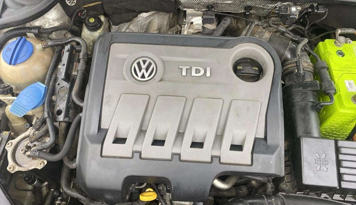 2015 Volkswagen Jetta HIGHLINE TDI AT, Diesel, Automatic, 93,460 km, Engine View - Right