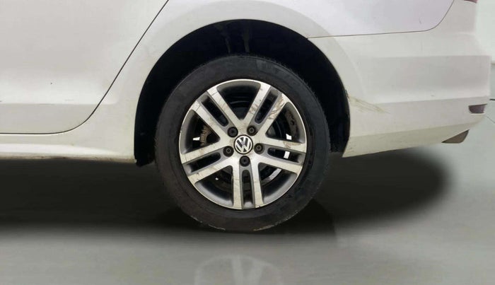 2015 Volkswagen Jetta HIGHLINE TDI AT, Diesel, Automatic, 93,460 km, Left Rear Wheel