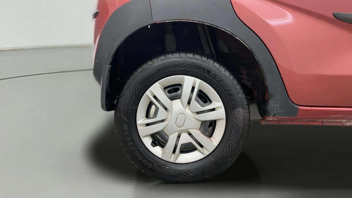 2018 Datsun Redi Go S 1.0 AMT, Petrol, Automatic, 61,766 km, Right Rear Wheel