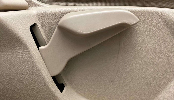 2021 Ford Figo Aspire TITANIUM PLUS 1.5 DIESEL, Diesel, Manual, 57,380 km, Driver Side Door Panels Control
