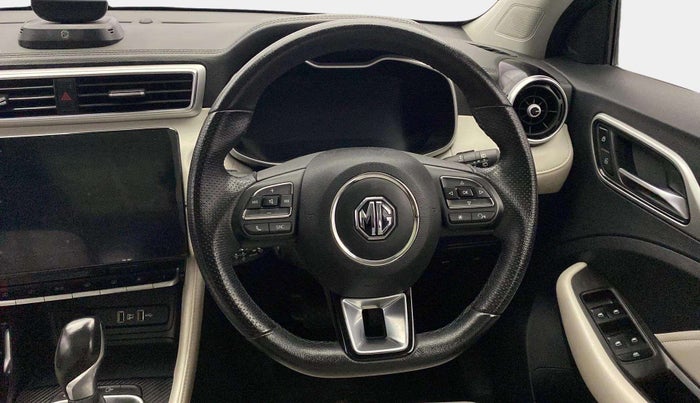 2021 MG ASTOR SAVVY 1.5 CVT, Petrol, Automatic, 21,833 km, Steering Wheel Close Up