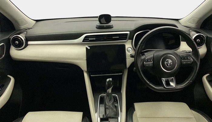 2021 MG ASTOR SAVVY 1.5 CVT, Petrol, Automatic, 21,833 km, Dashboard